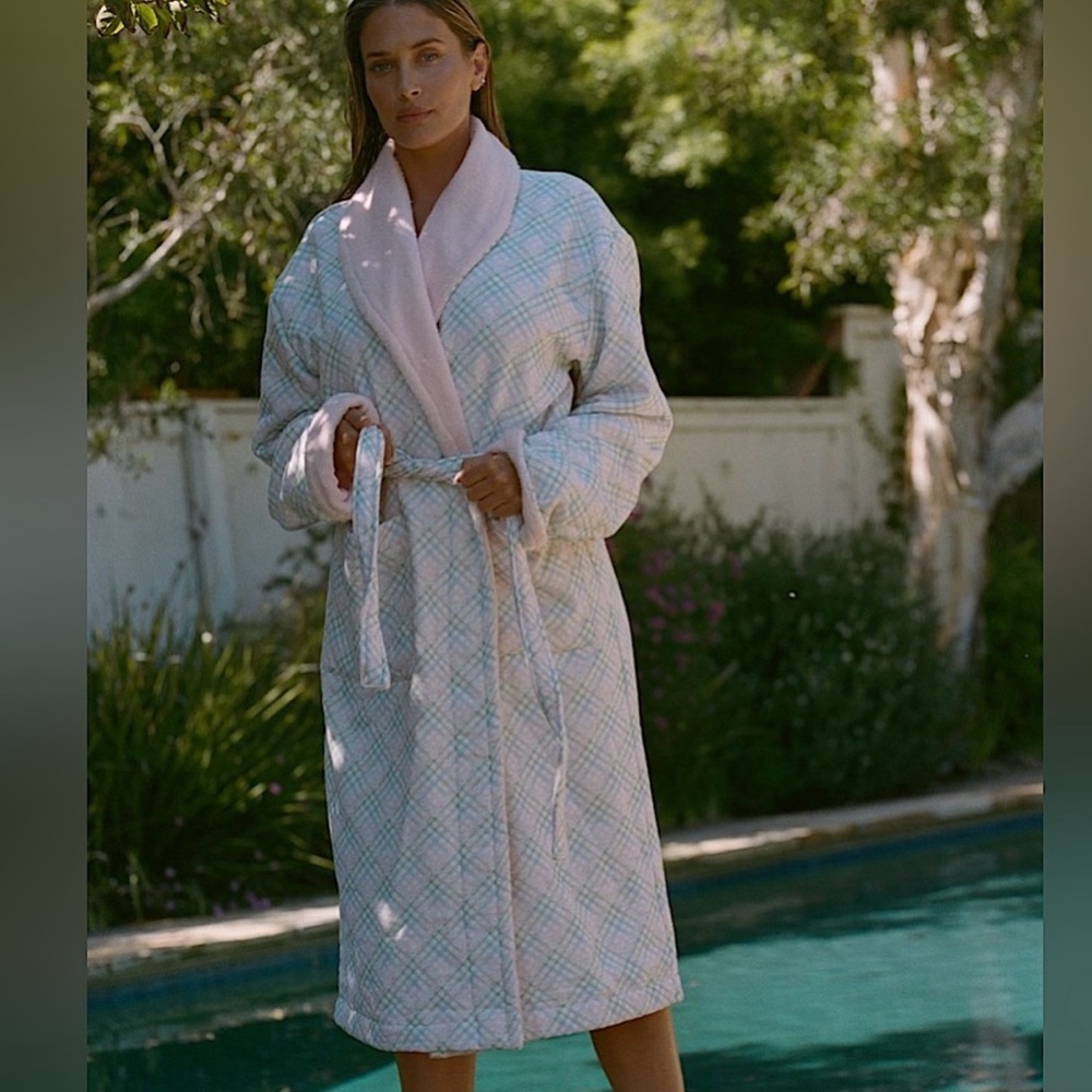NWT Frankie’s Bikinis ROBE Cottage Meadow